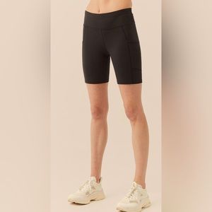 Pact Organic Women's Black Bike Shorts with Pockets